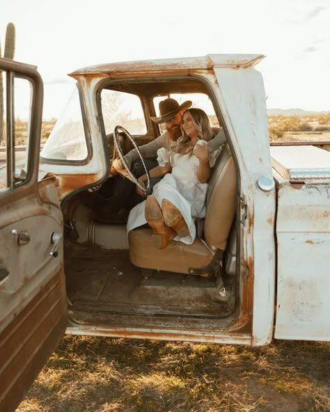 I LOVE that A + M incorporated their ‘63 Chevy in their engagement photos!! Sentimental things like this are always welcome for shoots and make for such unique photos🙌🏽 *first photo edited with my Run Away With Me Preset *slide 2-10 edited with @briquellekpresets 📸 Shot by my amazing associate shooter! . . . . #arizonaphotographer #arizonaengagementphotographer #arizonacouplesphotographer #arizonacouplephotographer #arizonaweddingphotographer #desertwedding #arizona #engagement #wiscon... Pick Up Truck Couple Pictures, Classic Truck Photo Shoot, Classic Truck Engagement Photos, Truck Poses Photo Ideas, Vintage Truck Wedding Photos, Engagement Photos With Old Truck, Couples Photos With Truck, Farmer Engagement Pictures, Old Truck Couple Photoshoot