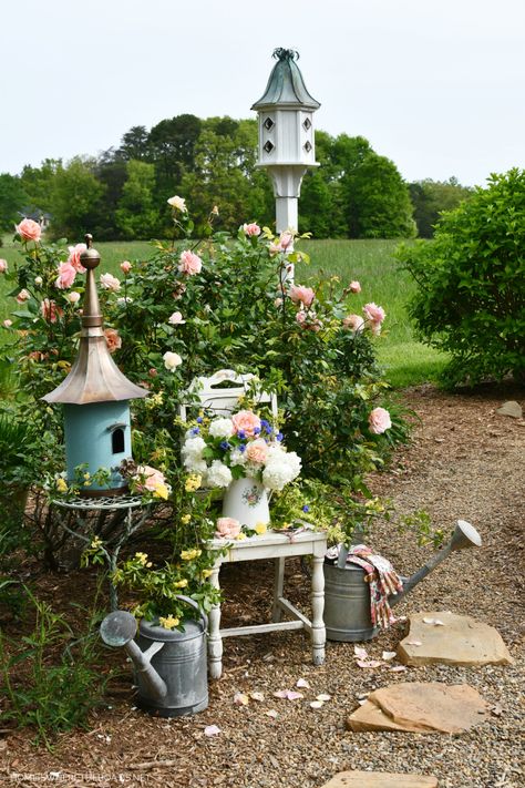 Birdhouse, watering cans and pitcher with garden flowers | ©homeiswheretheboatis.net #garden #flowers #spring #arrangement #roses Painted Birdhouses, Morning Garden, Birds House, Mother Of Pearl Rose, Yard Inspiration, Unique Garden Art, Beautiful Birdhouses, Country Garden Decor, Garden Birdhouses