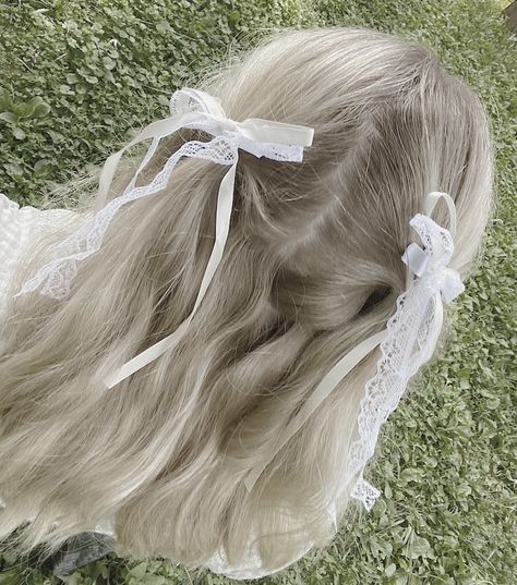 #hair #hairstyles #bows #ribbon #lace #pigtails #aesthetic #coquette #coquettestyle #gloomycoquette #hairideas #hairstyleideas #hairinspo #coquettehairstyle #ponytail #halfuphalfdown Lace Bows In Hair, Colette Hairstyle, Coquette Ribbon Hair, Lace Bow Hairstyle, Coquette Hair Bow, Blonde Pigtails Aesthetic, Lace Ribbon Hair, Braided Bow Hairstyles, Pigtail Ribbons