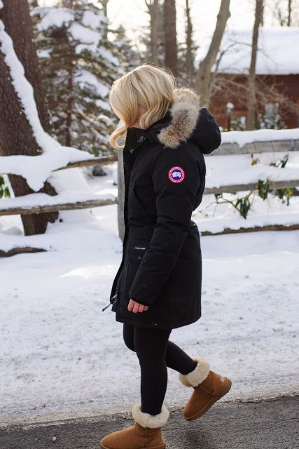 Canadian Goose Jacket Women, Canada Goose Parka Women, Canada Goose Women Outfits, Ski Essentials, Canada Goose Fashion, Ski Inspiration, Goose Clothes, Canada Goose Parka, Summer Wind