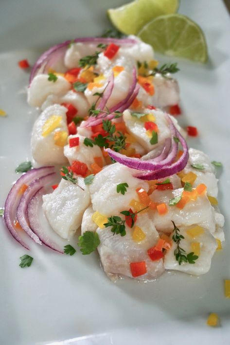 Cod Ceviche Recipe, Fish Crudo, Civeche Recipe, Seviche Recipes, Ceviche Recipe Fish, Lobster Ceviche, Tilapia Ceviche, Ceviche Fish, Tapas Ideas