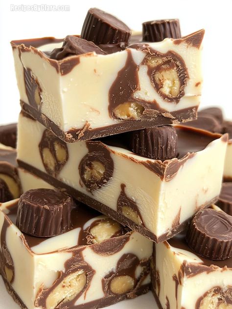 Moose Tracks Fudge, Beef Lombardi, Creamy Fudge Recipe, Moose Tracks Ice Cream, Boston Cream Pie Cupcakes, Mini Peanut Butter Cups, Moose Tracks, Cotton Candy Cookies, Creamy Fudge