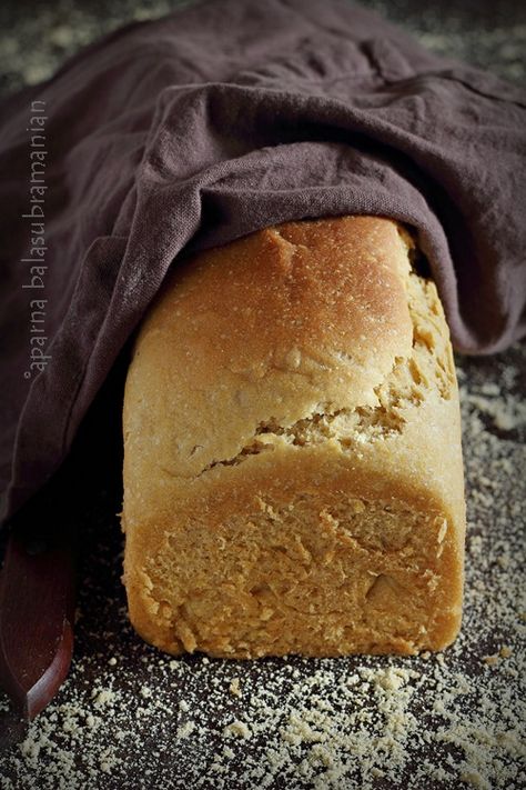 Anadama Bread Recipe | My Diverse Kitchen - A Vegetarian Blog Anadama Bread, Sandwich Loaf, Rye Flour, White Flour, Evening Meals, Loaf Pan, Bread Pudding, Bread Dough, Dry Yeast