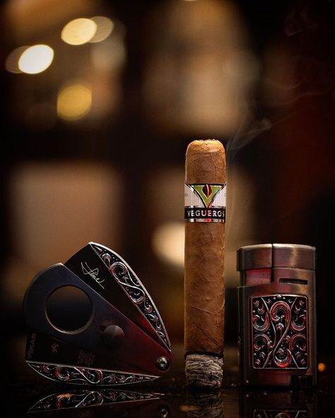 Anthony Lima on Instagram: “Good morning and good evening my friends👋 Vegueros Tapados 🇨🇺 @lacasadelhabanomacau #throwbackyesterday . . . #vegueroscigars…” Good Evening, Cigars, Convenience Store, Good Morning, Convenience Store Products, On Instagram, Instagram