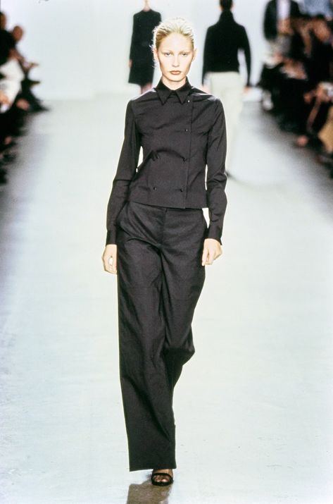 Aesthetic Mode, 90s Calvin Klein, Calvin Klein Collection, Outfits 2023, Ready To Wear Collection, 가을 패션, 4 Life, Mode Inspiration, Minimalist Outfit