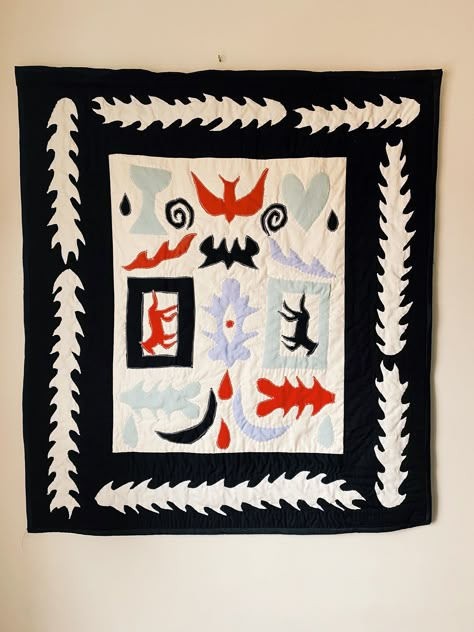 hand made appliqué quilt tapestry, made with repurposed materials and sewn both on the sewing machine and by hand. Measures: 40 inches wide by 45 inches tall Primarily cotton and linen but bound in silk shantung Quilt Tapestry, Tessa Perlow, Fiber Art Quilts, Applique Quilting, Quilt Designs, Hand Applique, Quilted Wall Hangings, Applique Quilts, Textile Patterns