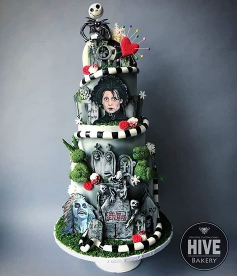 Tim Burton Themed Wedding Ideas, Beetlejuice Wedding Cake, Tim Burton Birthday Cake, Tim Burton Cake Ideas, Tim Burton Sweet 16, Tim Burton Birthday Party Ideas, Tim Burton Themed Wedding, Tim Burton Party Ideas, Tim Burton Birthday Party