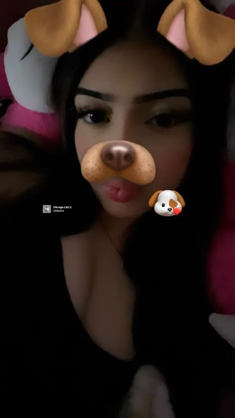 latina Latina Catfish Pics, Mexican Baddie, Pfp Latina, Snapchat Dog Filter, Baddie Latina, Catfish Pics, Latina Pics, Latina Baddie, Y2k Profile Picture