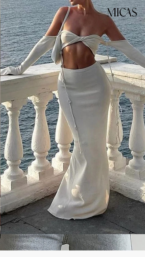 Micas is a global fashion brand dedicated to helping you radiate with confidence. Join millions of #MICASGAL to change the landscape of fashion. Free standard shipping over $69! Micas Outfit Ideas, What To Wear In Greece, Halter Bra Top, Maxi Skirt Set, Halter Bra, Vacay Outfits, Italy Outfits, Fashion Mistakes, Bra Top