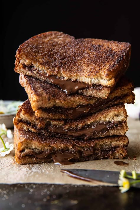 5 Minute Chocolate Cinnamon Sugar Toast - the quick fix dessert we’re all in need of from time to time. Made using cinnamon, a touch of sugar, and a bit of chocolate for an extra special cinnamon sugar toast. It’s beyond delicious and the easiest to make. Cinnamon Sugar Toast, Sandwich Melts, Banana Bread Mug, Half Baked Harvest Recipes, Harvest Recipes, Chocolate Sandwich, Chocolate Mug Cakes, Warm Chocolate, Cinnamon Toast