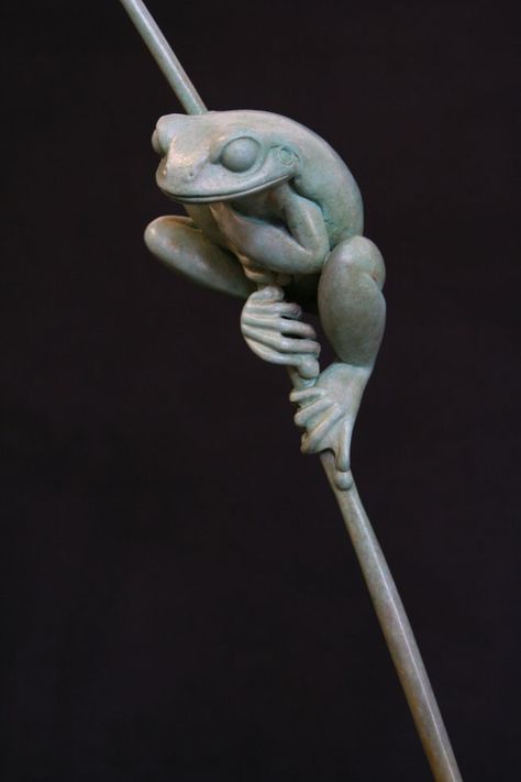 Cute Frog Sculpture, Giles Miller, Frog Photography, Frog Photos, Outdoor Bowling, Frog Photo, Dancing Frog, Frog Sculpture, Happy Frog