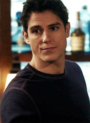 . Mystic Falls High School, Mystic Grill, Tyler And Caroline, Sean Faris, High School Football Player, The Mystic, High School Football, Mystic Falls, School Football