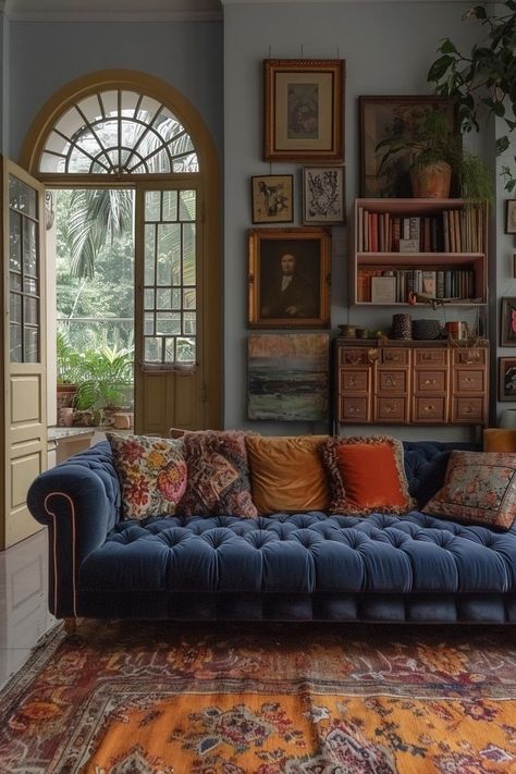 Modern Living Room Designs Apartment, Traditional Apartment Decor Small Spaces, Jewel Tone Aesthetic Living Room, Seattle Living Room, Historical Living Room, Fantasy Inspired Living Room, Victorian Aesthetic Living Rooms, Colorful Walls Living Room, Vintage Living Room Inspiration