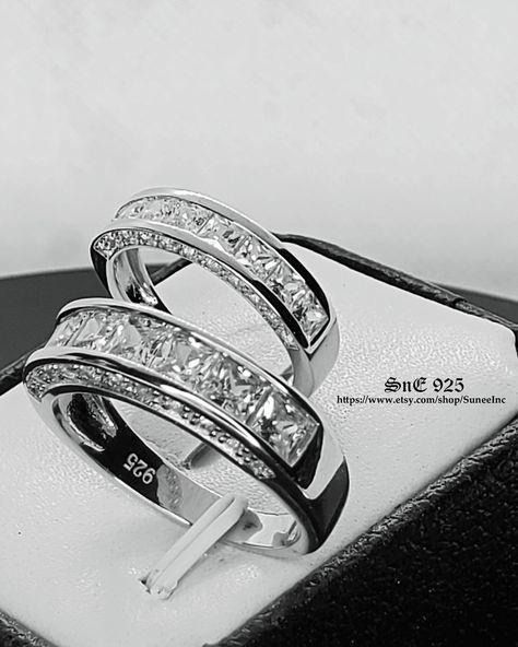 Couples Wedding Rings Set, His And Hers Rings, Couples Wedding Bands, Couple Wedding Rings, Classy Jewelry, Couple Rings, Wedding Rings For Women, Bridal Sets, Wedding Ring Sets