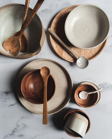 Erica Ferraroni (@ferraronierica) on Instagram: “Food photography is not just about food, even the props you use are very important to convey your…” Food Photography Props, Prop Styling, Foto Tips, Interior Stylist, Photographing Food, Photography Props, Food Styling, Food Photo, Ceramic Pottery