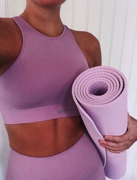 Fitness Vision Board, Health And Wellness Coach, Gym Fits, Workout Fits, Healthy Lifestyle Motivation, Healthy Girl, Workout Attire, Yoga Photography, Healthy Lifestyle Inspiration