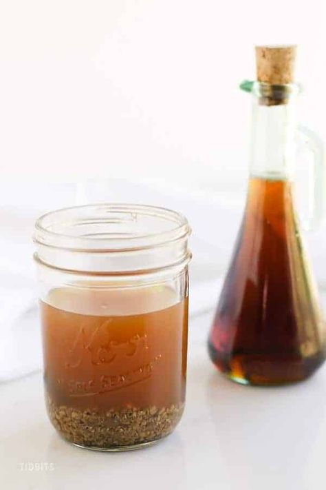 Pressure Cooker Maple Extract in a glass jar Extract Recipes, Maple Syrup Recipe, Diy Extracts, Homemade Maple Syrup, Maple Extract, Stovetop Pressure Cooker, Canning Lids, Almond Extract, Healthy Instant Pot Recipes