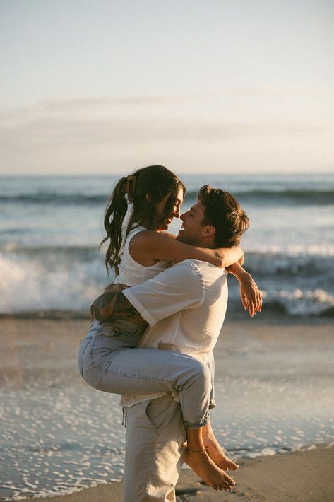 San Diego engagement session, San Diego photographer, golden hour photoshoot, cliffside engagement session, golden hour, blue hour, engagement photos, bride and groom portraits, San Diego wedding photographer, wedding inspiration, engagement outfit Engament Pictures, Engagement Photos Bride, Pre Wedding Praia, Engagement Photo Shoot Beach, Golden Hour Photoshoot, Couple Beach Pictures, Couple Beach Photos, Beach Photo Session, San Diego Engagement