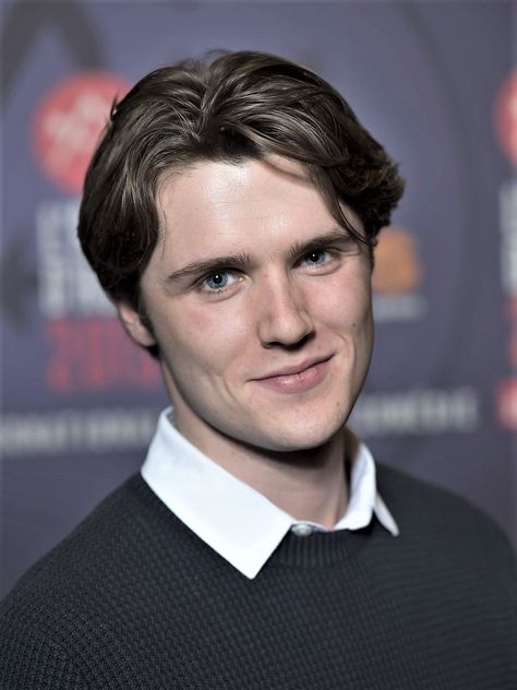 Jerome Clarke, Lancel Lannister, Eugene Simon, English Film, House Of Anubis, Michael Simon, Snakes, Pretty Face, Nickelodeon