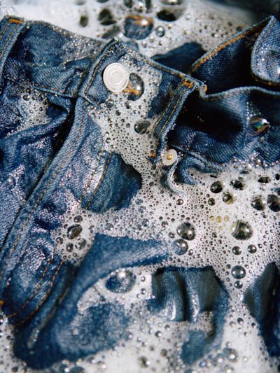 Sustainable Fashion Photography, Denim Photography, Denim Photoshoot, Denim Inspiration, Denim Projects, Denim Ideas, Recycle Jeans, Raw Denim, Photography Projects