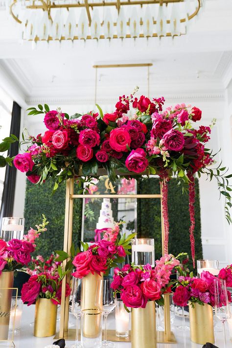 Ultra Luxe Wedding Inspiration. For more beautiful wedding ideas, visit burghbrides.com! #weddingflowers #tallweddingcenterpieces #weddingtabledecor #pinkandgoldweddingtableinspiration Elegant Wedding Decorations, Pink Wedding Decor, Fuschia Wedding, Simple And Elegant Wedding, Magenta Wedding, Fuchsia Wedding, Hot Pink Weddings, Rose Fushia, Wedding Colours