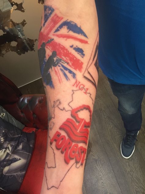 Nottingham forest tattok White Ink Tattoos, Hand Tatto, Forest Tattoo, Forest Tattoos, Interesting Facts About Yourself, Tattoo Cover Up, Temp Tattoo, Tattoo Cover, Nottingham Forest