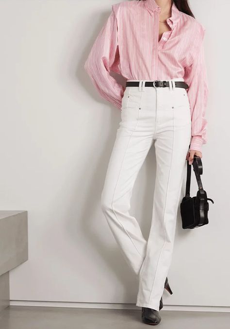 Light Pink Shirt Outfit, Pink Shirt Outfit, Collar Outfits, The Round Up, Tomboy Shirts, Oversized Striped Shirt, Long Pants Outfit, New York Outfit, Light Pink Shirt