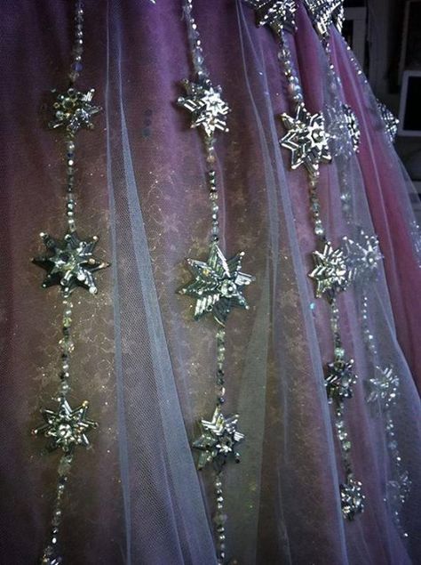 Star Princess. Layers upon layers upon layers of tulle and gauze! Star Princess Dress, Star Princess, Christine Daae, Glinda The Good Witch, Mazzy Star, Princess Skirt, Theatre Costumes, The Good Witch, Princess Aesthetic