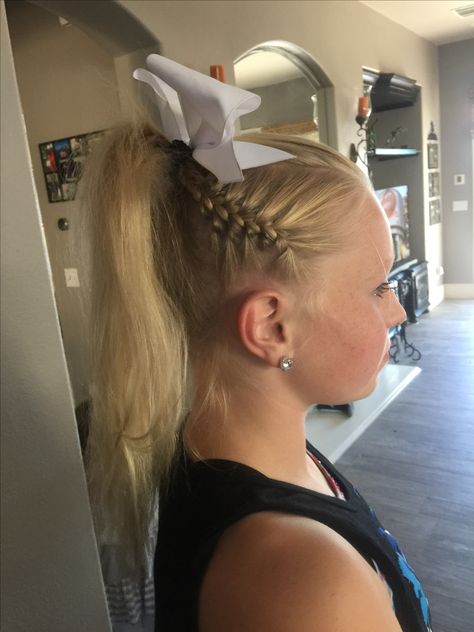 Competition Cheer Hairstyles, Cheer Competition Hairstyles With Bows, Cheer Hair High Ponytail, Cheer High Ponytail With Bow, Cheer Hairstyles With Bows Short Hair, Half Up Cheer Hair, Cheer Practice Hairstyles, Cheer Competition Hair, Cheer Hairstyles With Bows