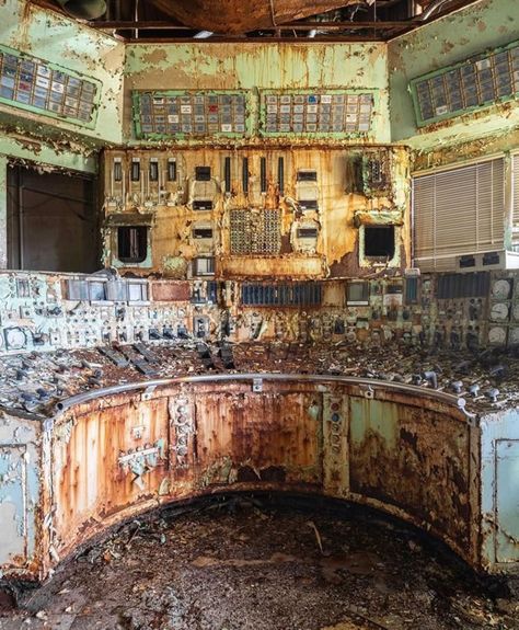 Exploring The Beauty Of 30 Abandoned Places Worldwide (New Pics) Coal Fired Power Plant, Creepy Old Houses, Urban Exploration Photography, Desert Places, Control Room, Water Damage, Power Plant, Travel And Leisure, Abandoned Places