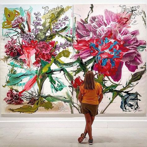 Jorge Galindo (@jorgegalindo_studio) • Instagram photos and videos Flower Painting Composition, Jorge Galindo Art, Princess Flower, Flowers Illustration, Abstract Flower Art, Oversized Wall Art, Art Journal Inspiration, Art Abstrait, Art Reference Photos