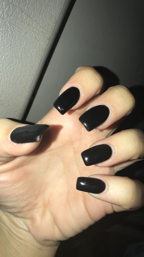 Black square nails Black Acrylic Nails Square, Square Black Nails, Black Square Acrylic Nails, Square Nails Black, Black Square Nails, Black Gel Nails, Tapered Square Nails, Black Acrylic Nails, Square Nail Designs