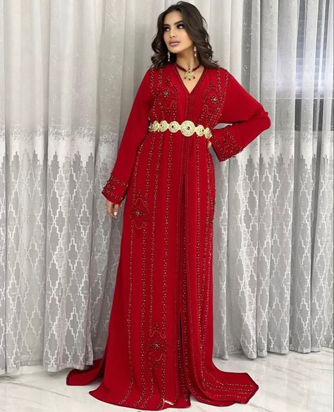 Moroccan Takchita, Marrakech Travel, Kaftan Dresses, Moroccan Kaftan, Moroccan Culture, Moroccan Fashion, Moroccan Dress, Moroccan Caftan, Kaftan Dress