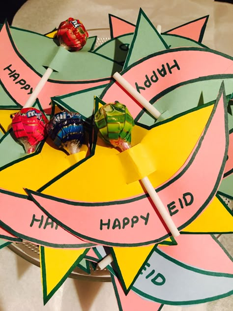 Eid Goodies for School Friends Eid Ideas For Kids, Eidi For Kids Ideas, Eid Art And Craft For Preschool, Eid Crafts Ideas, Eid Art And Craft, Eid Gift Ideas Friends, Eid Mubarak Activity For Preschool, Eid Decoration For School, Eid Activity For Preschool