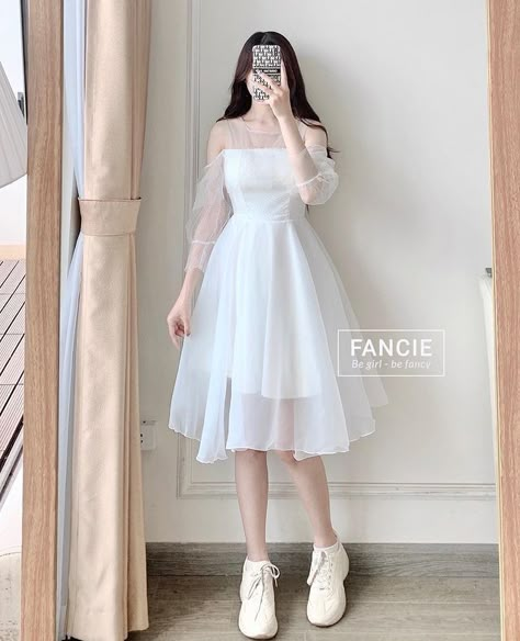 Aesthetic Short Frocks, Drees Design For Girl, Fairytale Dress Aesthetic, Korean White Dress, Korean Girl Dress, Dresses Korean Style, Blue Wedding Guest Dresses, Dinner Dress Classy, Myanmar Dress Design