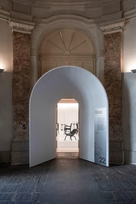 Milan Design Week 2019 on Behance Small Entrance, Black Dining Room, Arched Doors, Entrance Design, Motion Graphics Design, Milan Design, Milan Design Week, Higher Design, Entrance Gates