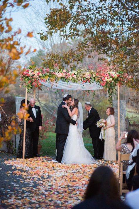 Chuppah Drapery, Hupa Wedding Jewish, Unique Chuppah Ideas, Chuppah Florals, Berkshires Wedding, Chuppah Ideas, Chuppah Flowers, Jewish Wedding Traditions, Wedding Chuppah