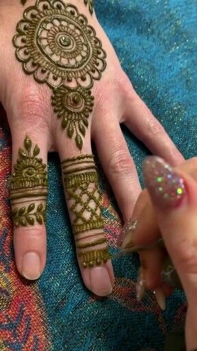 Beautiful #mehndi Design #Beautiful ##mehndi #Design Mehendi Designs Tutorial, Mehandi Designs Videos, Henna Designs Videos, Mehendi Videos, Mehandi Videos, Mehendi Tutorial, Henna Videos, Mehandi Tutorial, Henna Design Tutorial