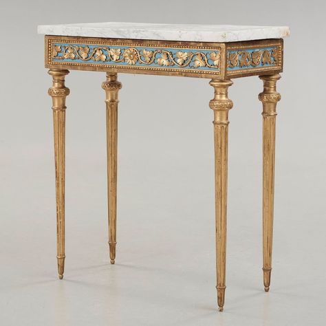 Ancient Furniture, Wooden Stool Designs, Marble Hall, Painted Furniture For Sale, Fine Antique Furniture, Small Bedroom Interior, Hall Console, Rococo Furniture, Classical Furniture