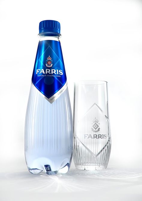 Farris Premium PET Bottle on Packaging of the World - Creative Package Design Gallery Blue Tequila, Plastic Bottle Design, Premium Water Bottle, Water Bottle Label Design, Bottle Logo, Mineral Water Bottle, Trendy Water Bottles, Natural Mineral Water, Water Packaging