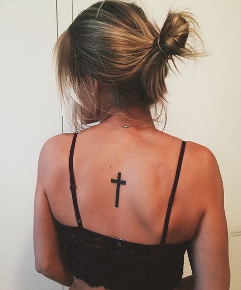 mid-back cross tattoo Back Cross Tattoos, Unique Cross Tattoos, Small Cross Tattoos, Simple Cross Tattoo, Floral Back Tattoos, Celtic Cross Tattoos, Upper Back Tattoos, Cross Tattoos For Women, Cross Tattoos