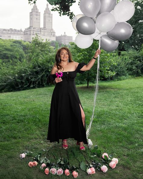 Birthday photoshoot in Central Park. 💝 @_lauracolon_6459 • • • #centralparkphotoshoot #birthdayshoot #centralpark #nycphotoshoot #newyorkphotographer #birthday #nycbirthday #nycphotography #centralparknyc #birthdaymemories Nyc Photoshoot, Central Park Nyc, Nyc Photography, Birthday Photoshoot, Central Park, Birthday