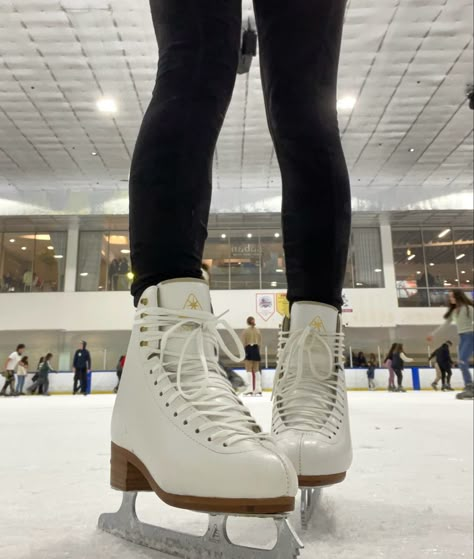 Ice Skate Aesthetic, Icebreaker Anastasia, Cute Ice Skates, Ice Skating Fits, Icebreaker Hannah Grace, Nathan Hawkins, Icebreaker By Hannah Grace, Anastasia Allen, Ice Skating Aesthetic