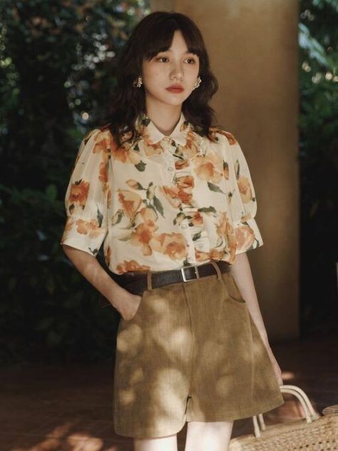 90s Fashion Outfits, Fashionista Clothes, Inspired Outfits, Casual Style Outfits, Looks Vintage, Retro Outfits, Outfits Casuales, Asian Fashion, Look Fashion