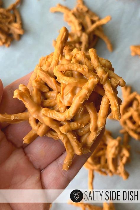 Haystack cookies with butterscotch and chow mein noodles is a delicious no bake treat done in 15 minutes or less. #haystacks #haystackcookies #nobake #nobakedessert #christmascookies #holidaycookies Chinese Noodle Cookies Butterscotch, Cookies With Chow Mein Noodles, Chinese Noodle Cookies, Chow Mein Noodle Cookies, Chow Mein Noodles Recipe, Crispy Chow Mein, Graham Cracker Treats, Cracker Treats, Butterscotch Haystacks