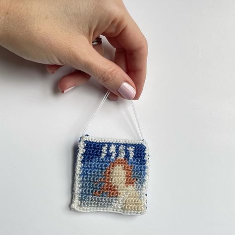 Another little Taylor Swift hanging, this time 1989 TV. We will all look past the one stitch I got in the wrong colour ok?! 😆Thanks friends ☺️ Made with embroidery thread and a 1.25mm hook. #crochet #crochetcolourwork #crochethanging #crochettaylorswift #1989tv Little Taylor Swift, Hook Crochet, 1989 Tv, Thankful For Friends, Embroidery Thread, Taylor Swift, Swift, The One, Thread