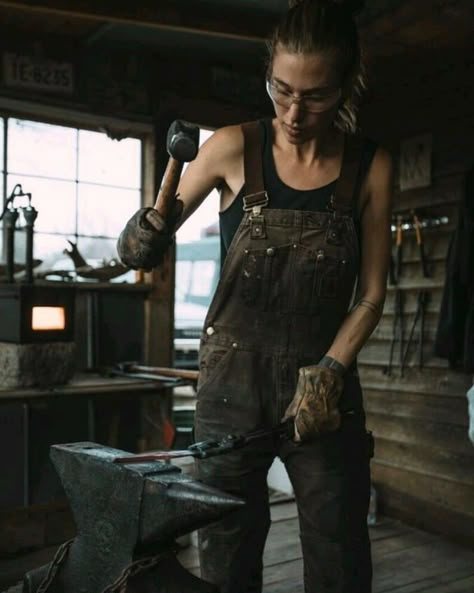 Mechanic Outfit Female, Woman Mechanic Aesthetic, Blacksmith Outfit, Mechanic Aesthetic Female, Female Mechanic Aesthetic, Blacksmith Aesthetic, Blue Collar Worker Aesthetic, Woman Blacksmith, Girl Mechanic