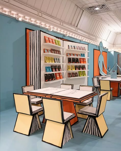 Book Exhibition Design, Retail Stores Ideas, Jean Jullien, Selfie Wall, Concrete Sculpture, Vinyl Storage, Store Windows, Showroom Design, Rive Gauche