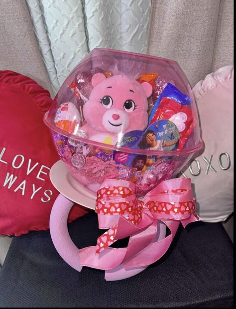 Valentines Kids Basket, Valintens Ideas For Kids, Valentine Gift Basket Ideas, Valentines Day Baskets For Kids, Valentine’s Day Baskets For Kids, Diy Valentines Gifts For Kids, Kids Valentine Baskets, Kids Valentines Gifts, Valentines Gift For Kids