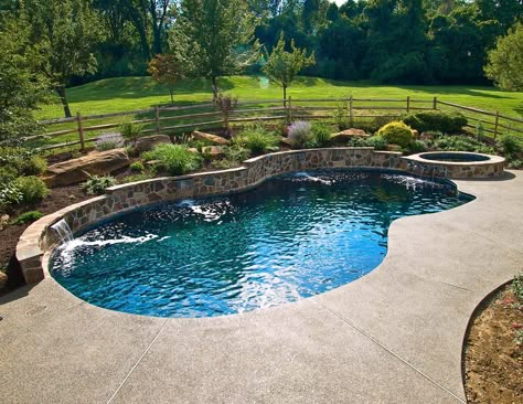 Future House Ideas, Pool Ideas Inground, Pool Ideas Backyard, Pools Ideas, Ideas De Piscina, Inground Pool Ideas, Backyard Pool Ideas, Patio Edging, Concrete Deck